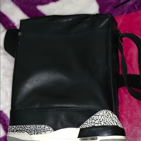 Rare Air Jordan 3 Laptop Bag Leather Messenger - Picture 1 of 3